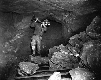 coal-miner-mallet-1